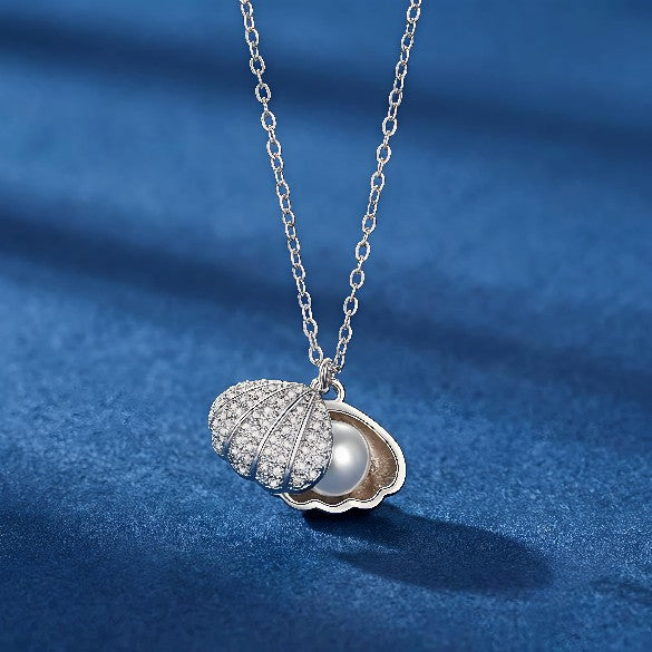 Tavisi Silver Pearl Heart Pendant Necklace | Anti-Tarnish CZ Necklace