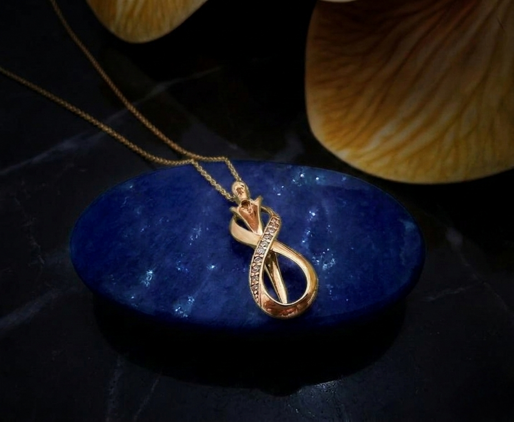 Anti tarnish gold plated infinity pendant necklace with AD stones for women