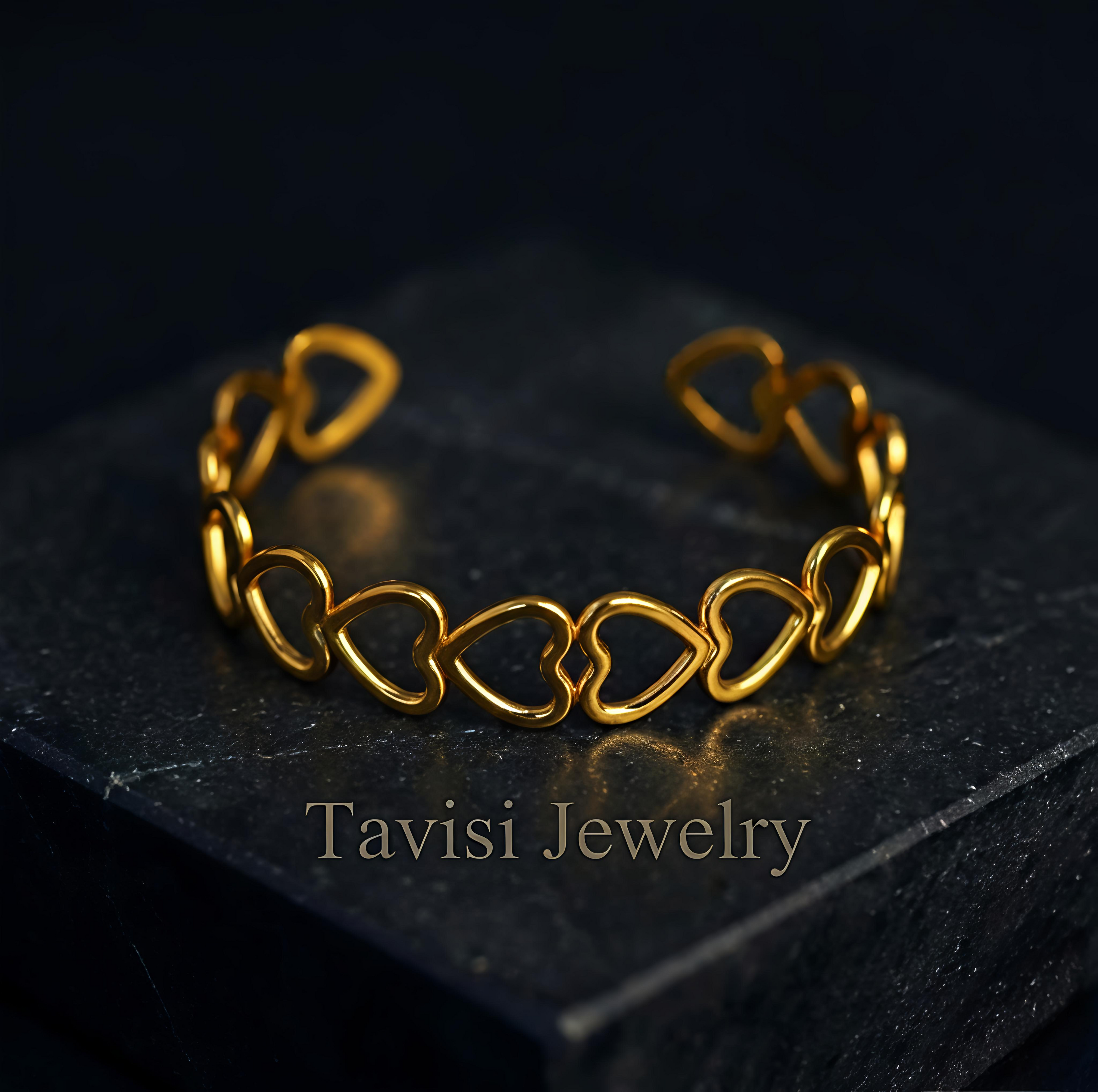 Angle view of Tavisi Heartline waterproof PVD coated heart bracelet with long lasting shine for women