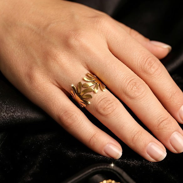 Gold Leaf Wrap Ring – premium anti tarnish luxury jewellery by Tavisi Jewelry