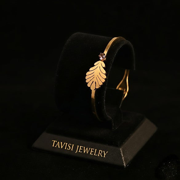 Tavisi leaf glow solitaire kada in 22K gold plated 316L surgical stainless steel with solitaire stone, anti tarnish finish, open lock design, size 2.6
