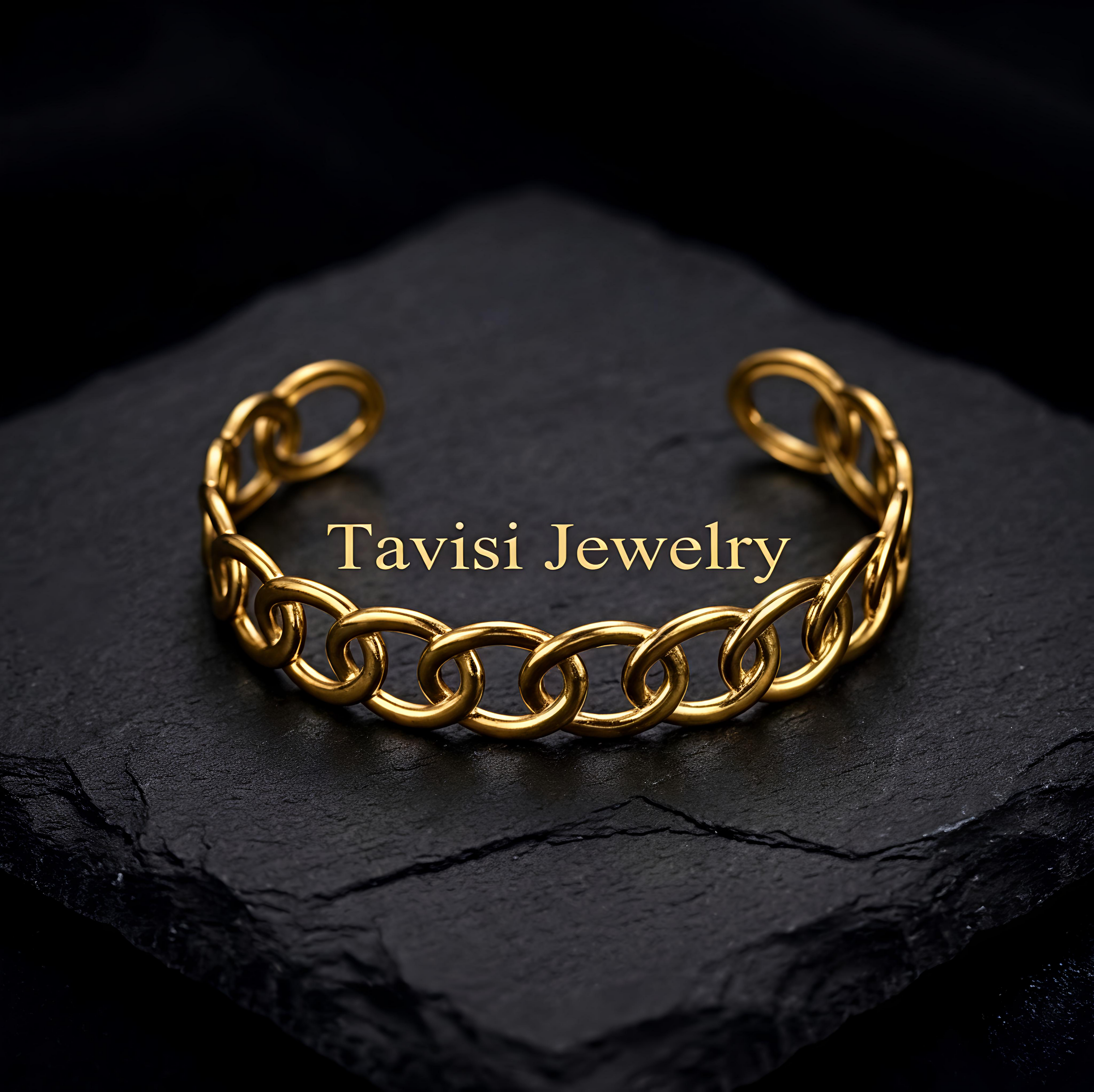 Angle view of Tavisi Luna Loop waterproof PVD coated chain bracelet with long lasting shine for women