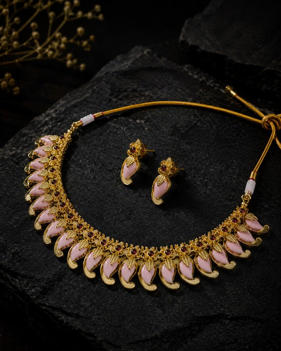 Tavisi Mengo Palakka Necklace with green and ruby stones