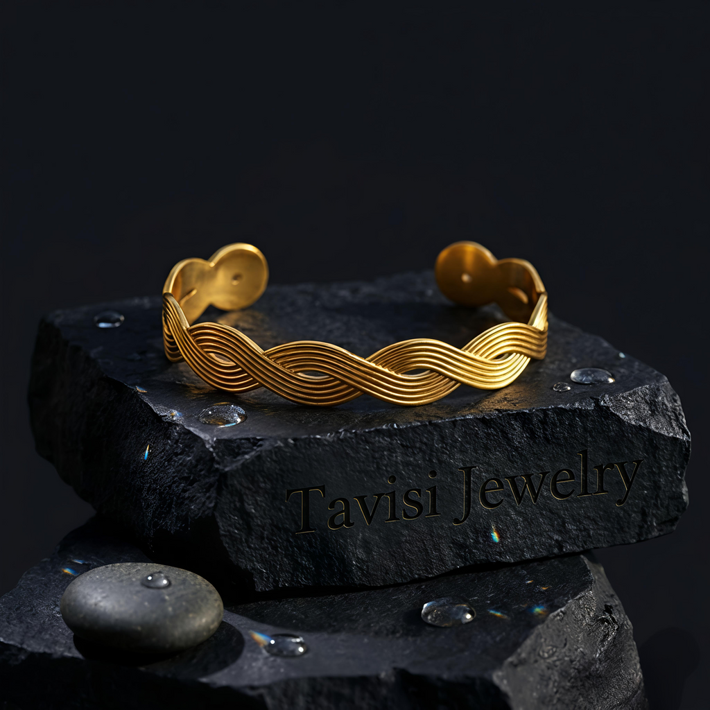 Front view of Tavisi Wave Luxe gold plated anti tarnish bracelet crafted in premium 316L stainless steel for women